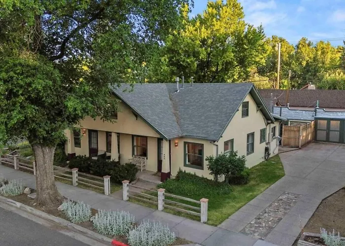 Stylish Heart Of Downtown Unit With Hottub Casa vacanze Flagstaff